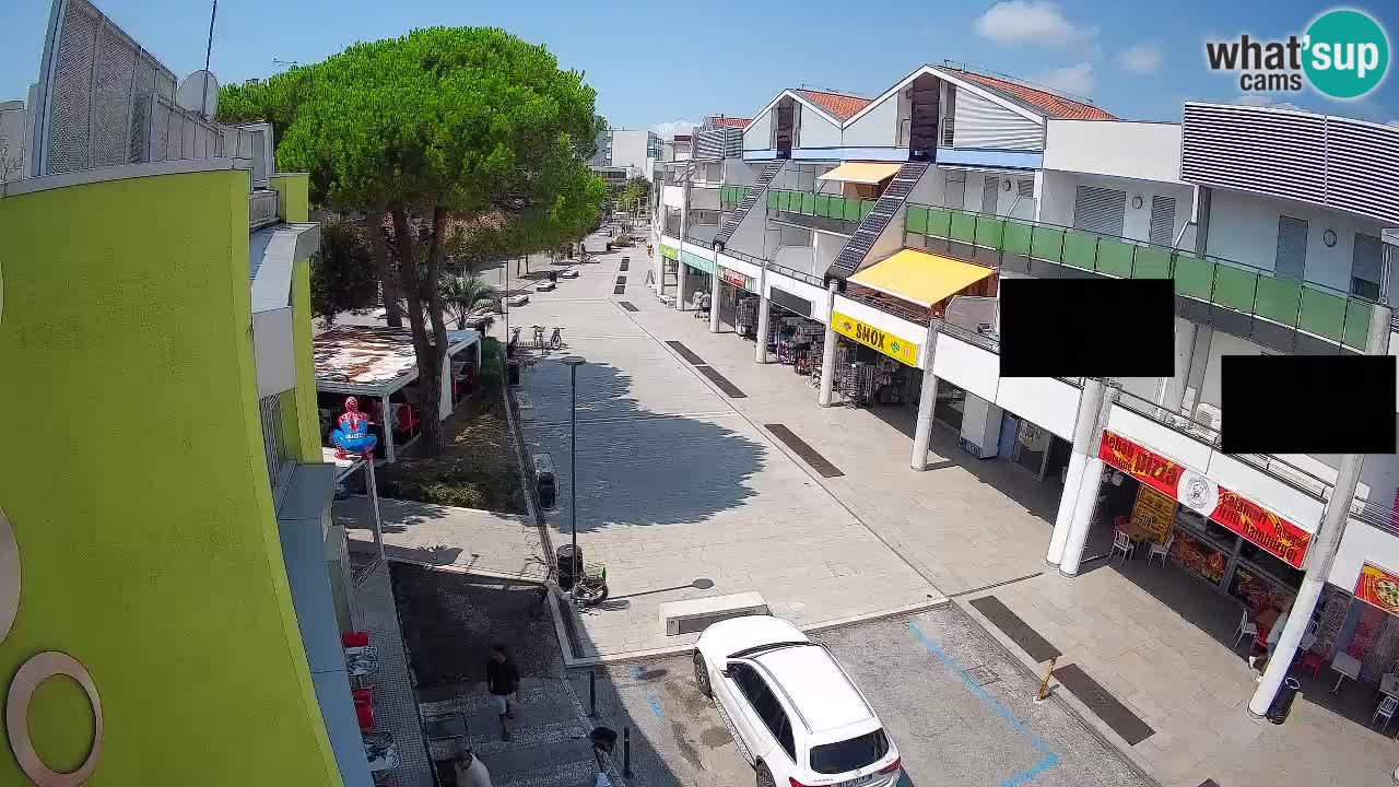 Webcam Rue Commerçante de Bibione – Vue en direct