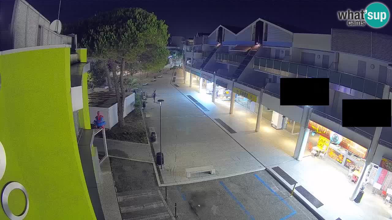 Spletna kamera Bibione Nakupovalna ulica – v živo