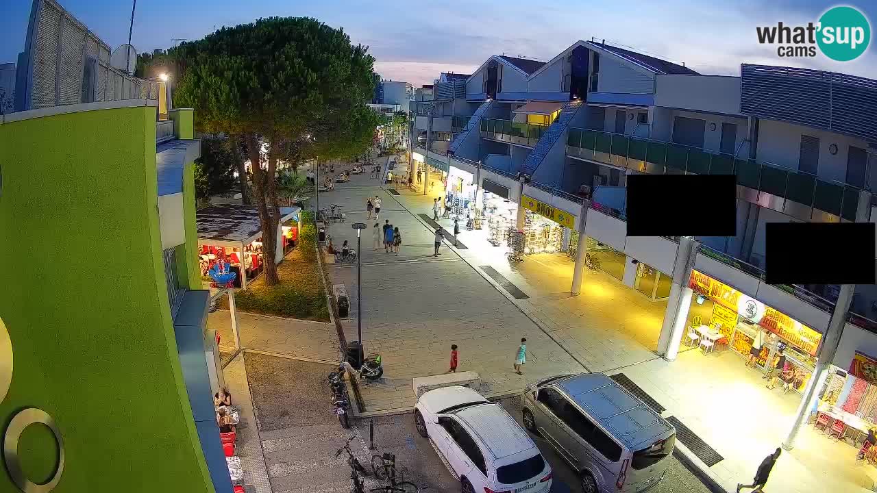 Webcam Via dello Shopping Bibione – Diretta Live