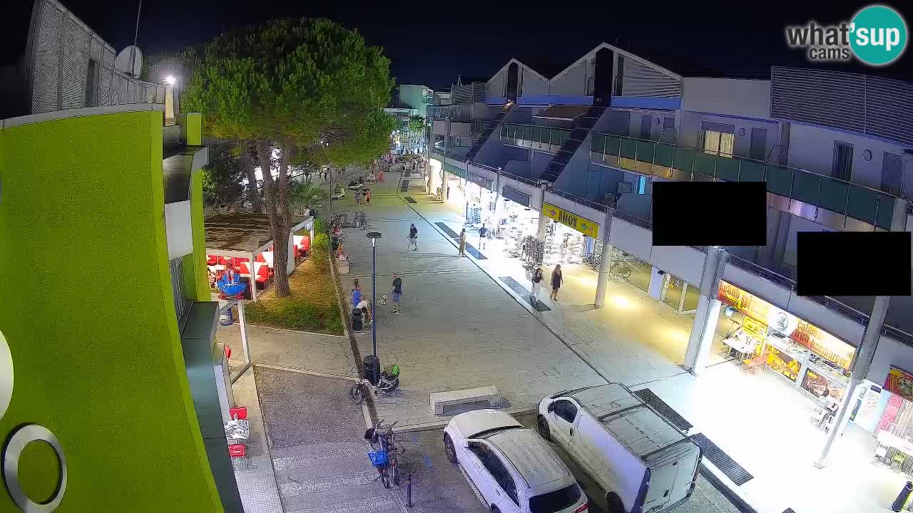 Spletna kamera Bibione Nakupovalna ulica – v živo