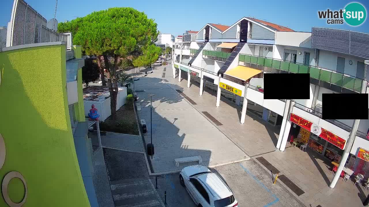 Webcam Rue Commerçante de Bibione – Vue en direct