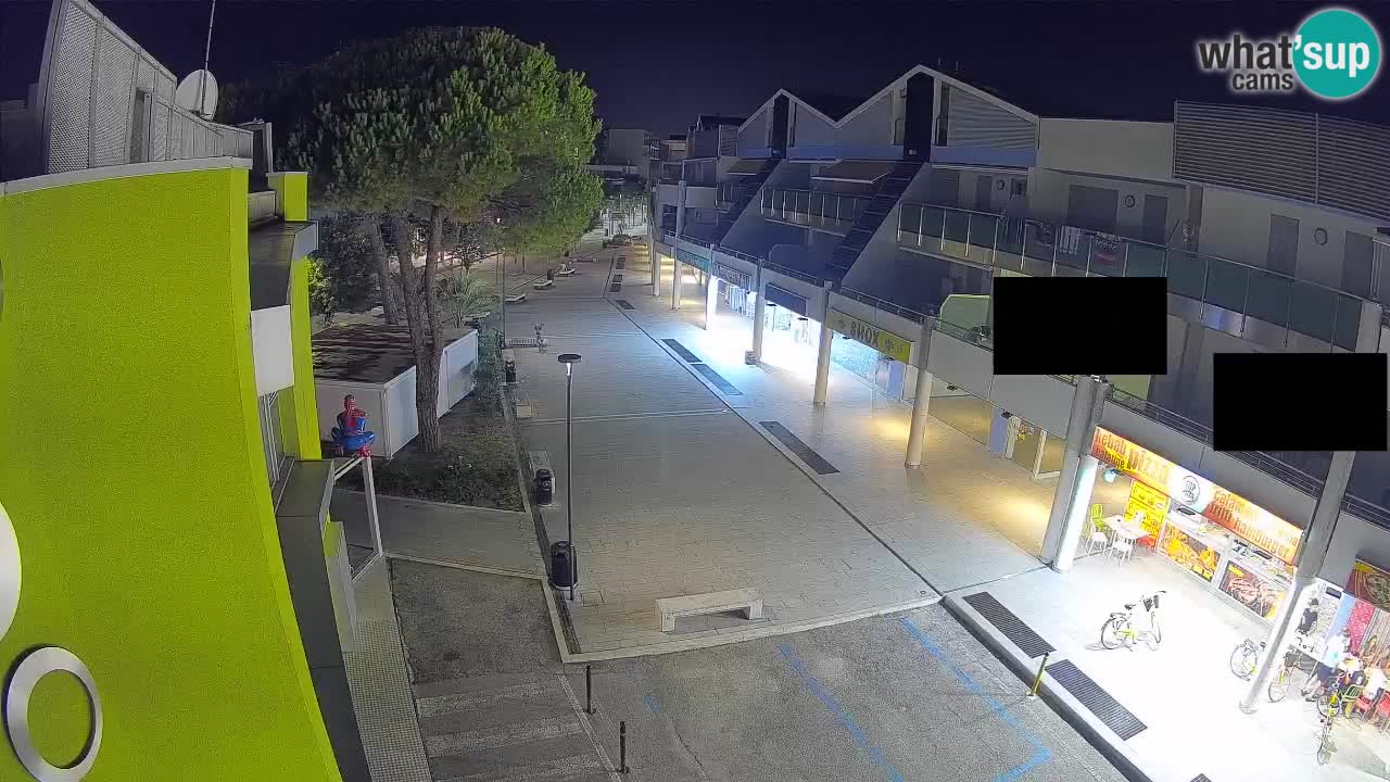 Webcam Via dello Shopping Bibione – Diretta Live