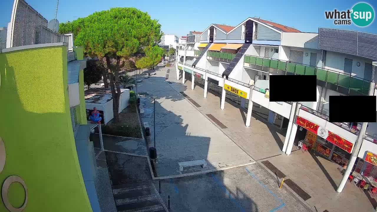 Webcam Rue Commerçante de Bibione – Vue en direct