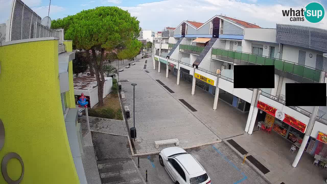 Webcam Via dello Shopping Bibione – Diretta Live