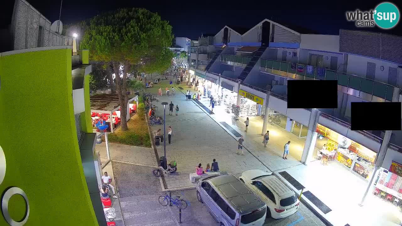 Bibione Shopping Street Webcam – Live View
