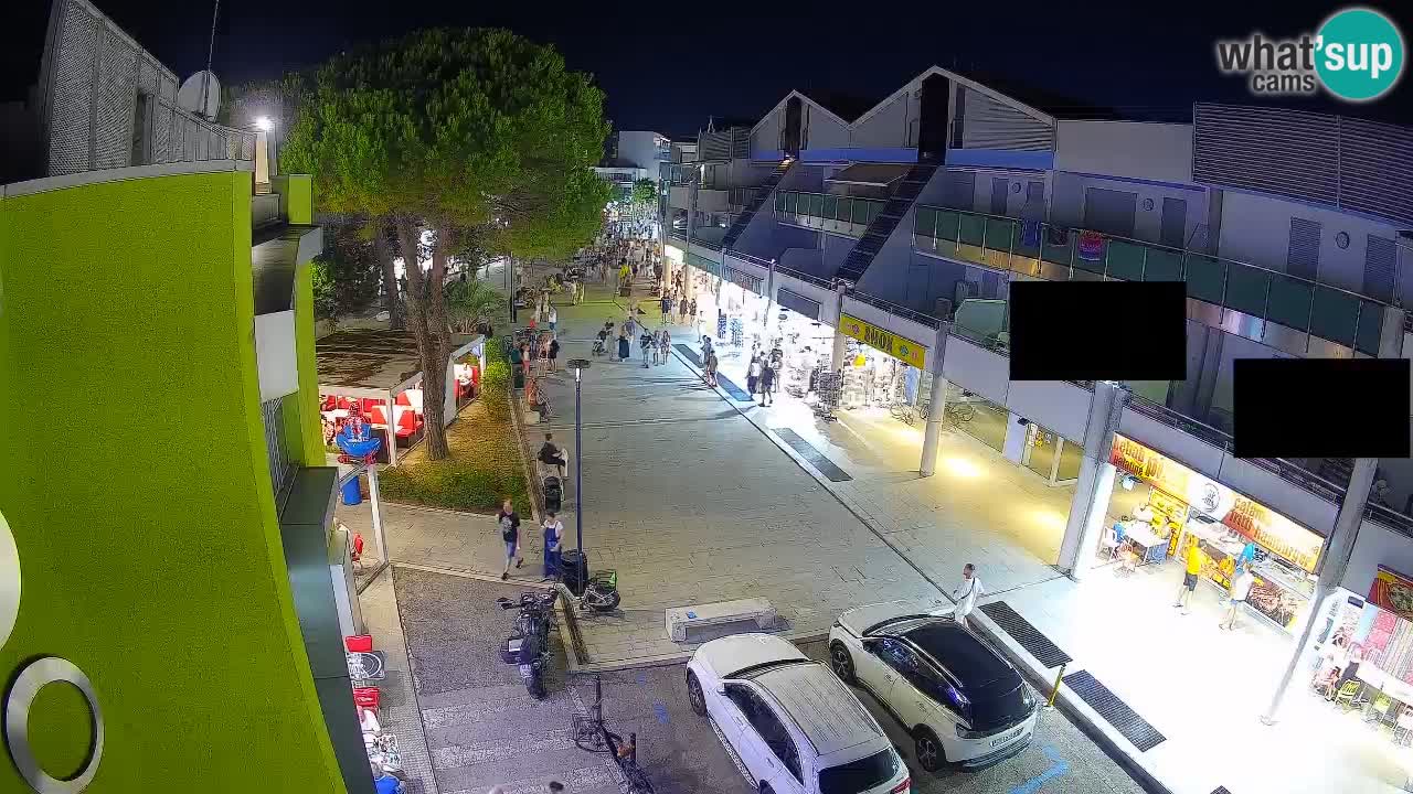 Bibione Shopping Street Webcam – Live View