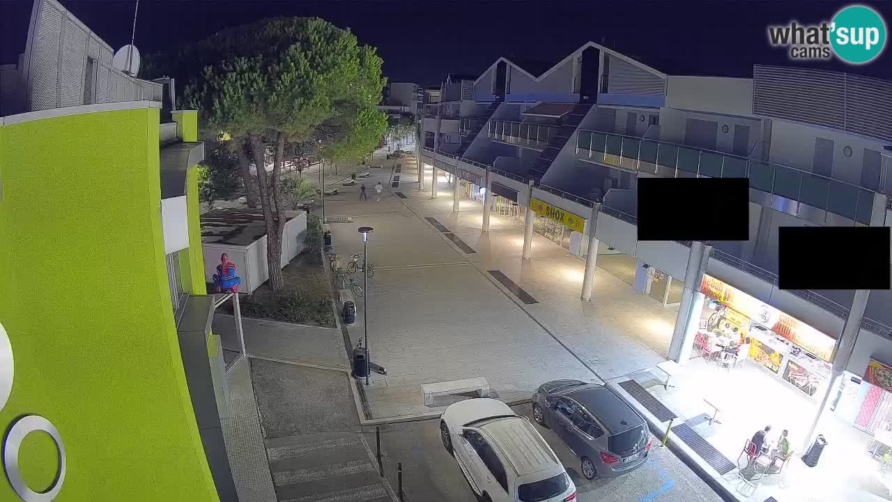 Webcam Rue Commerçante de Bibione – Vue en direct