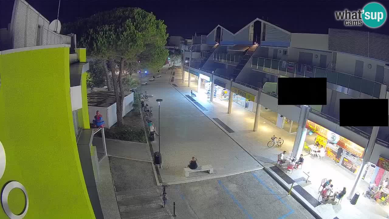 Webcam Via dello Shopping Bibione – Diretta Live