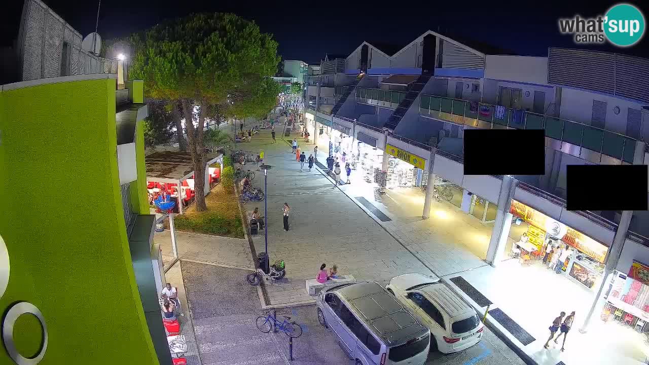 Web kamera Bibione – Trgovačka ulica uživo