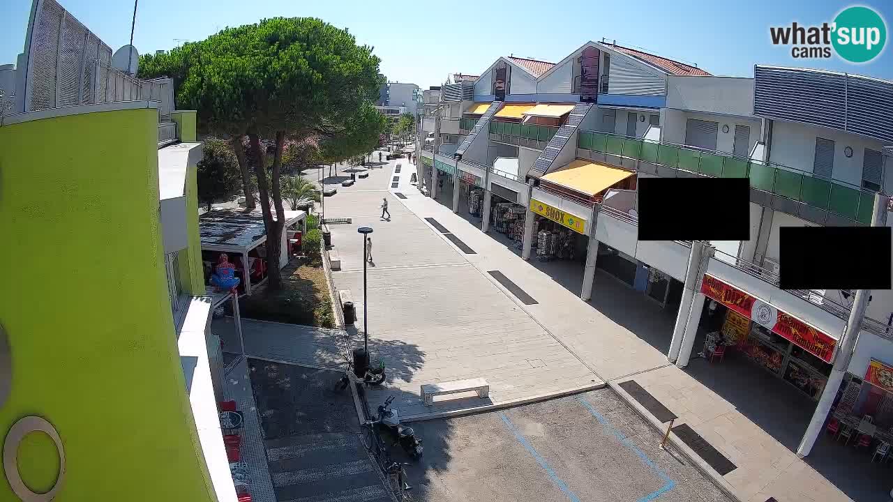 Bibione Shopping Street Webcam – Live View