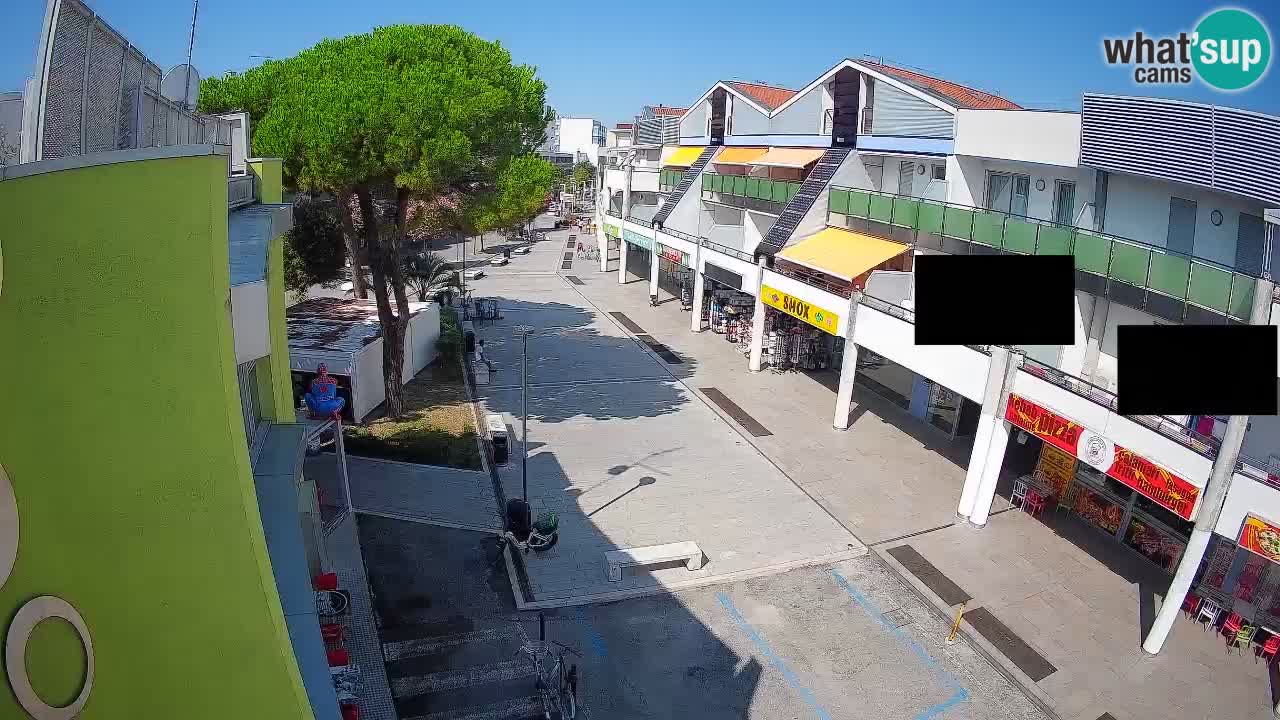 Spletna kamera Bibione Nakupovalna ulica – v živo