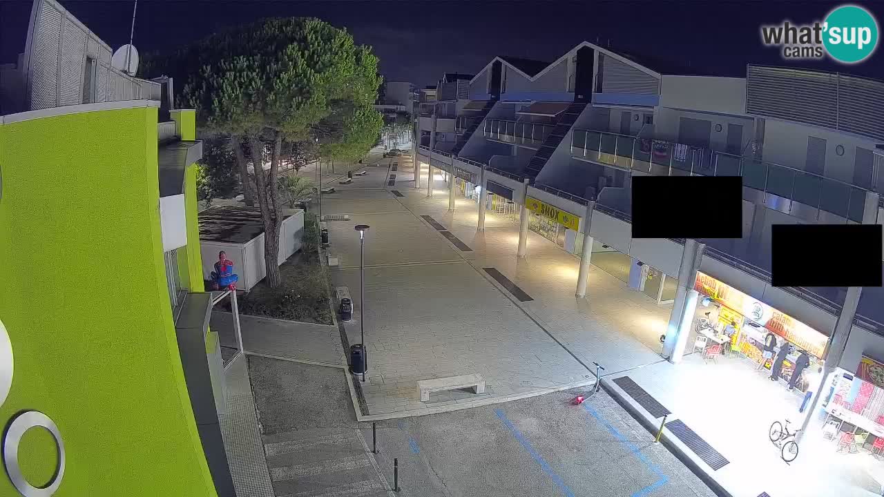 Webcam Via dello Shopping Bibione – Diretta Live