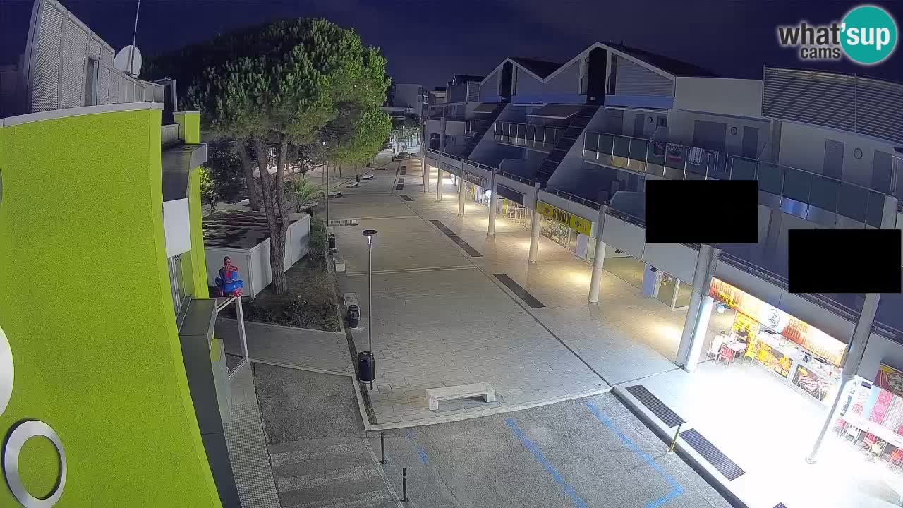 Webcam Rue Commerçante de Bibione – Vue en direct