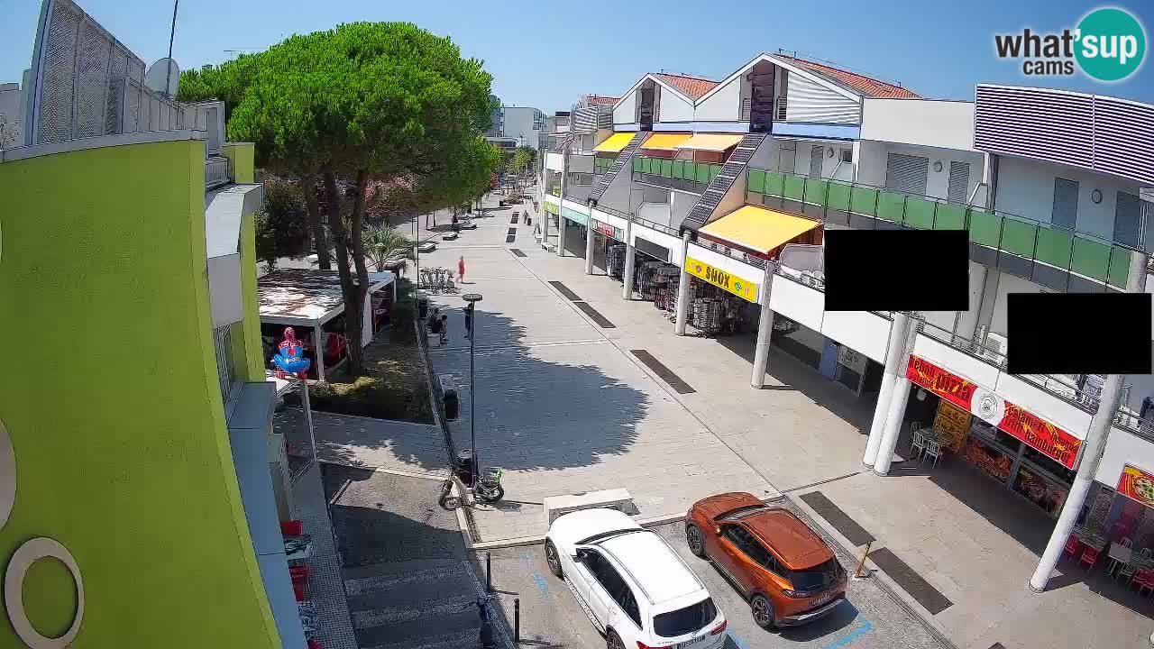 Spletna kamera Bibione Nakupovalna ulica – v živo