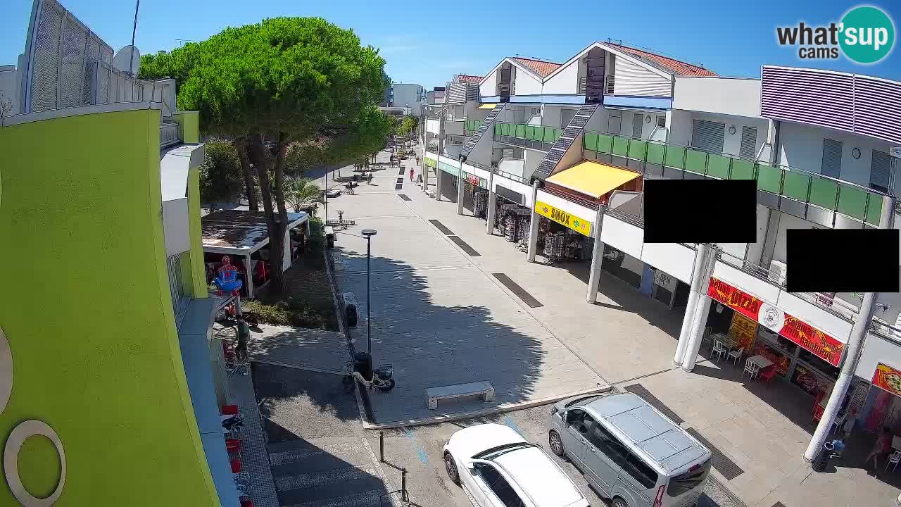 Spletna kamera Bibione Nakupovalna ulica – v živo