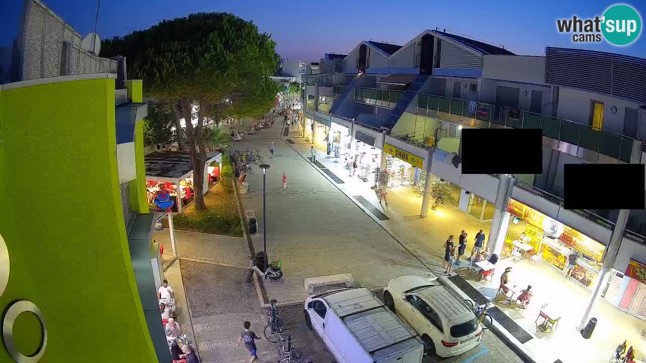Webcam Rue Commerçante de Bibione – Vue en direct