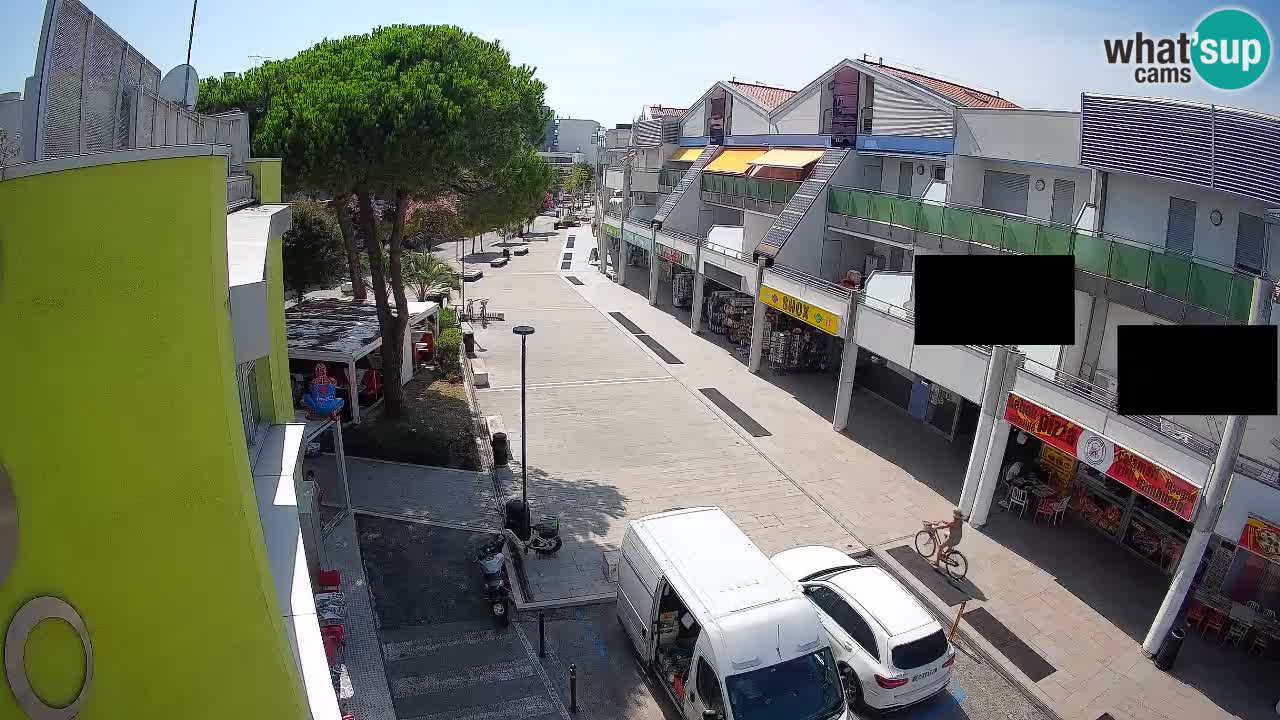 Spletna kamera Bibione Nakupovalna ulica – v živo