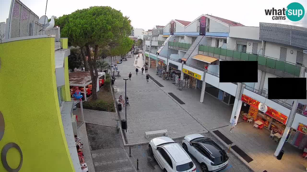 Spletna kamera Bibione Nakupovalna ulica – v živo
