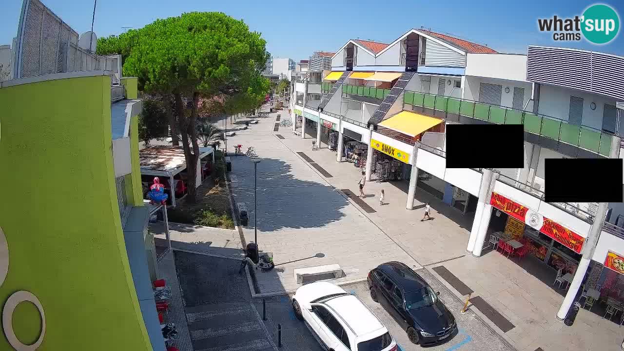 Bibione Shopping Street Webcam – Live View