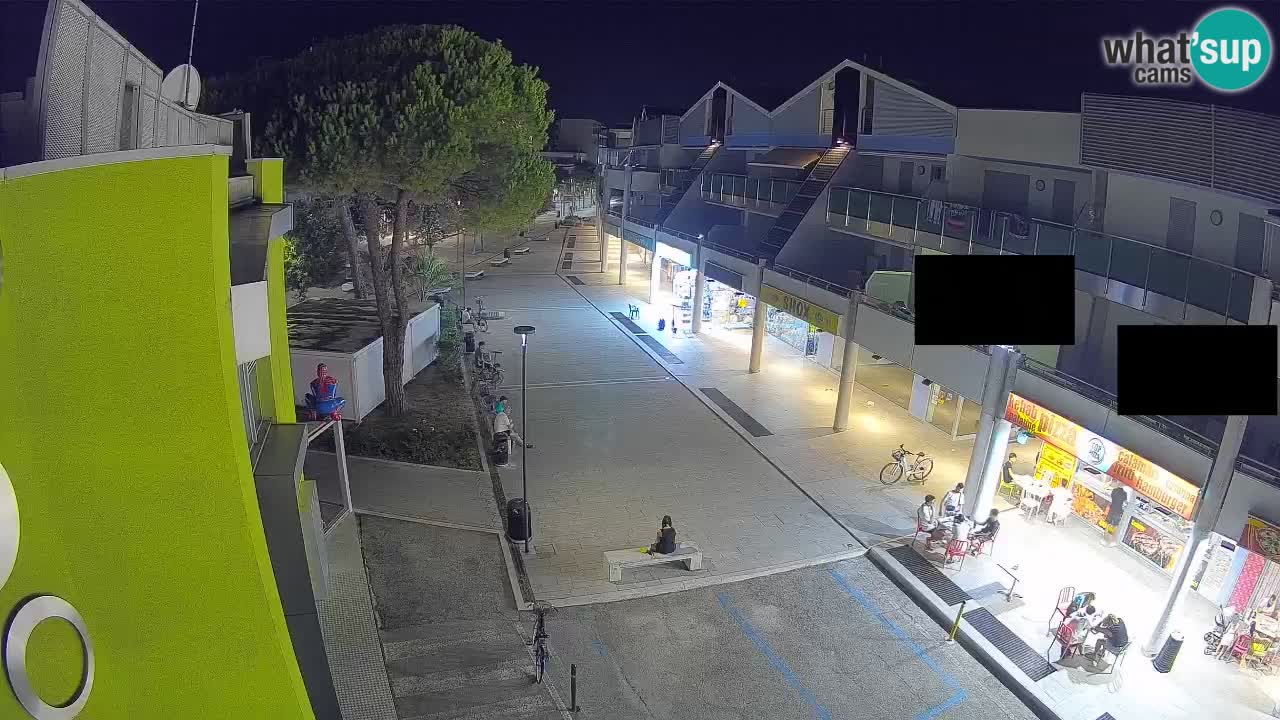 Webcam Via dello Shopping Bibione – Diretta Live