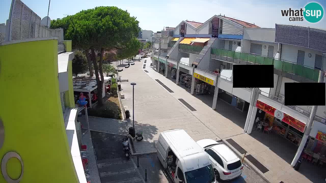 Webcam Rue Commerçante de Bibione – Vue en direct