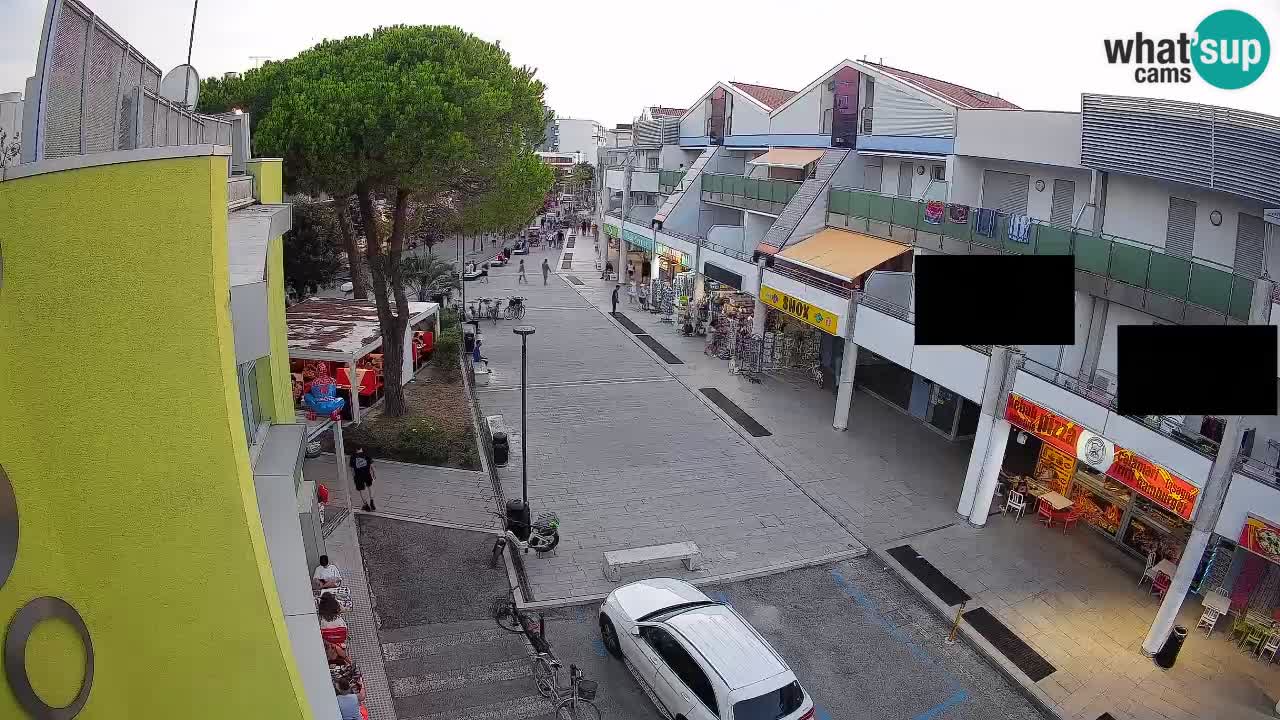 Webcam Via dello Shopping Bibione – Diretta Live