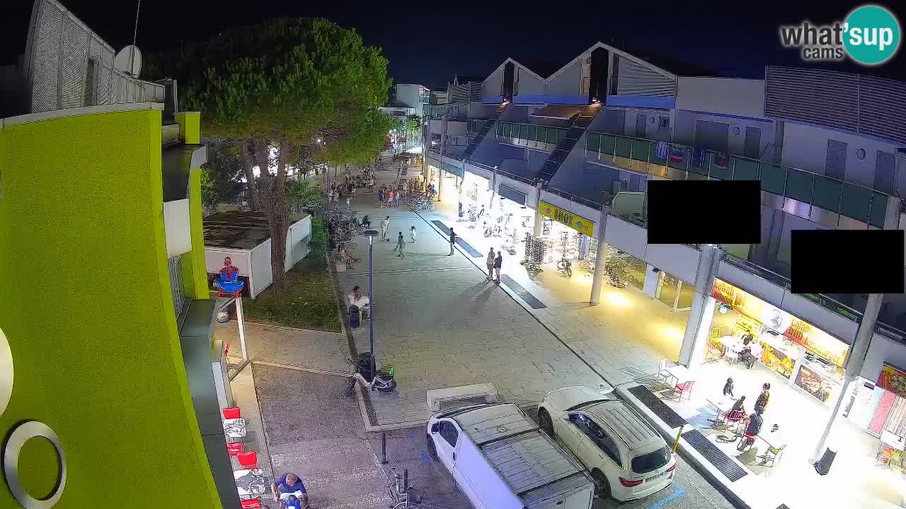 Webcam Rue Commerçante de Bibione – Vue en direct