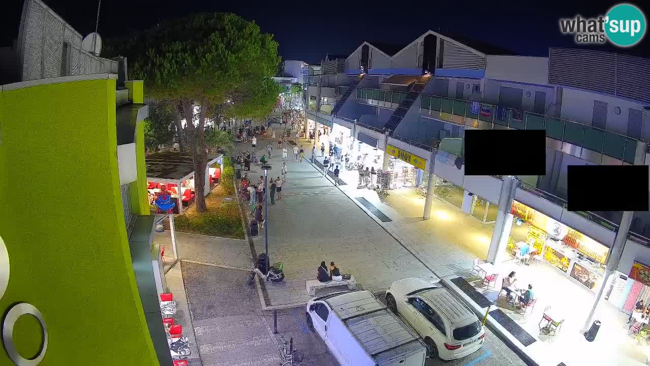 Spletna kamera Bibione Nakupovalna ulica – v živo