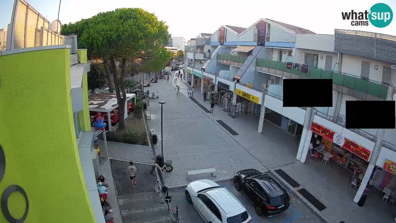 Webcam Via dello Shopping Bibione – Diretta Live