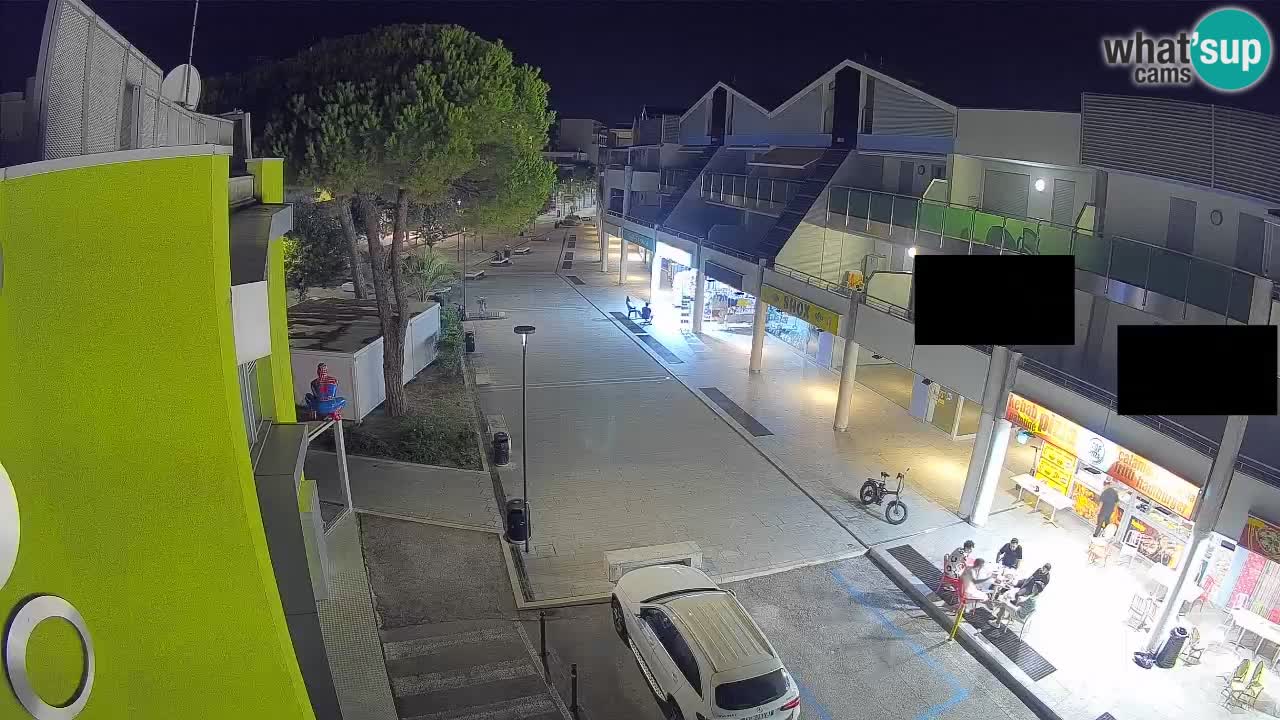 Webcam Rue Commerçante de Bibione – Vue en direct