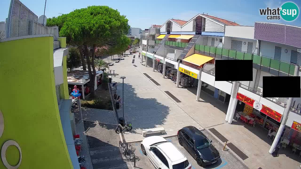 Spletna kamera Bibione Nakupovalna ulica – v živo