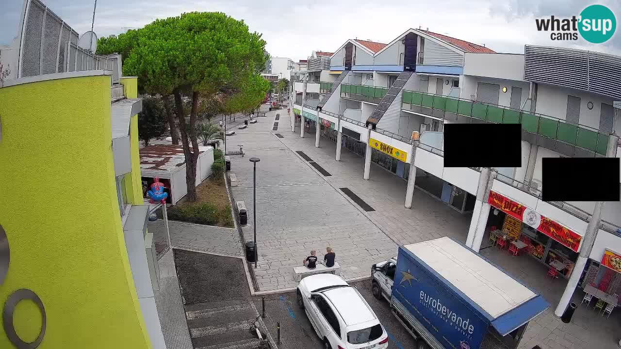 Webcam Via dello Shopping Bibione – Diretta Live