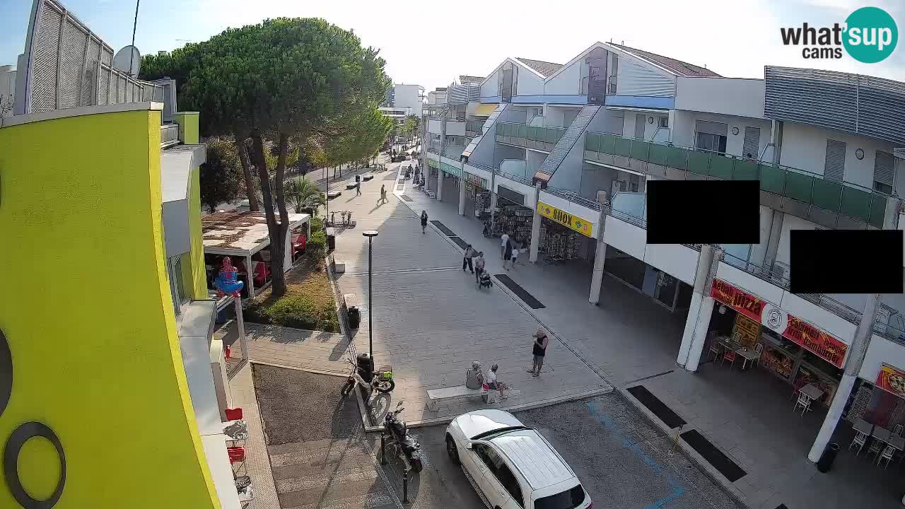 Spletna kamera Bibione Nakupovalna ulica – v živo