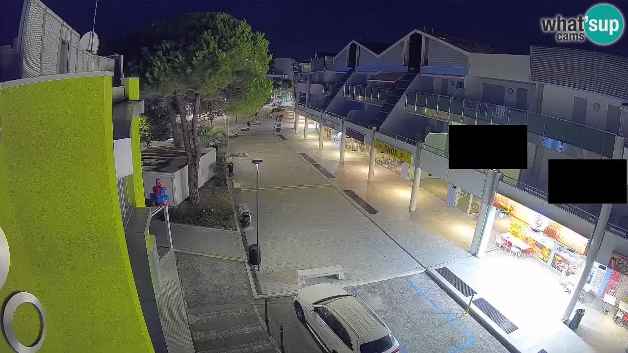 Web kamera Bibione – Trgovačka ulica uživo