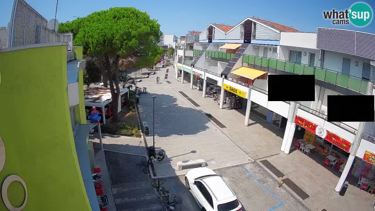 Spletna kamera Bibione Nakupovalna ulica – v živo