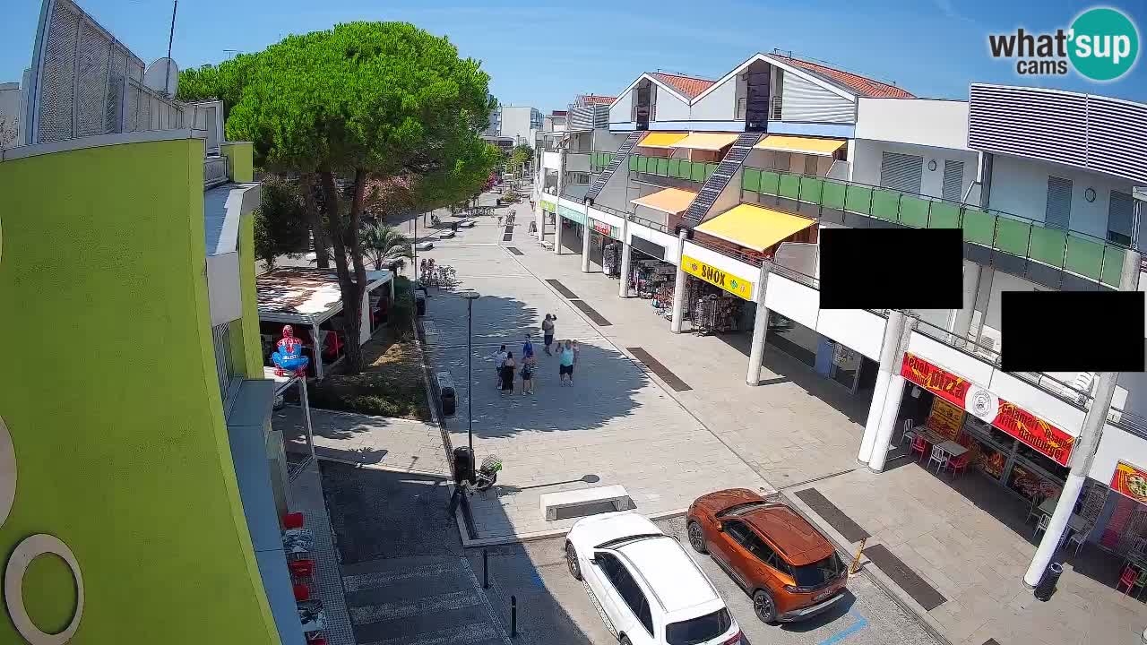 Bibione Shopping Street Webcam – Live View