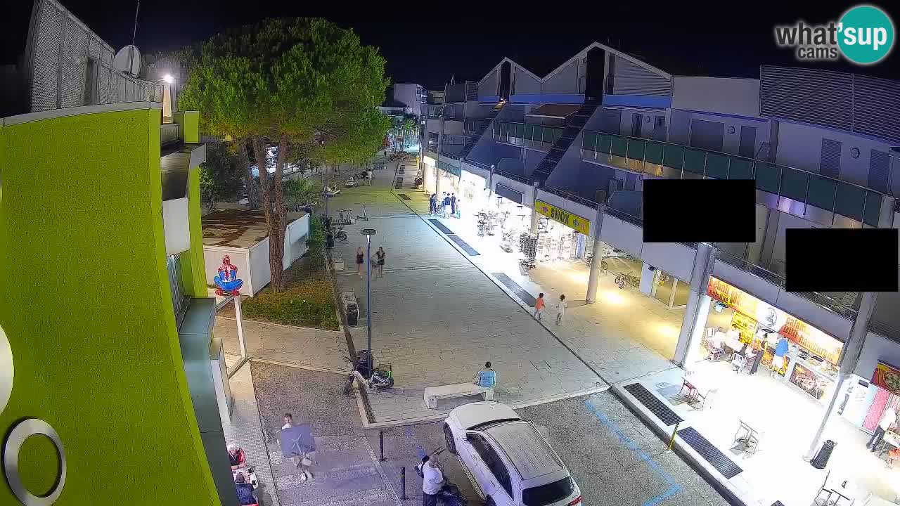 Webcam Via dello Shopping Bibione – Diretta Live