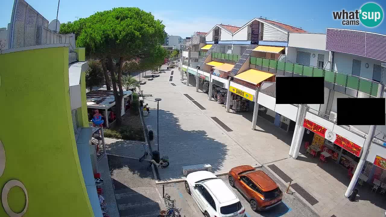 Spletna kamera Bibione Nakupovalna ulica – v živo