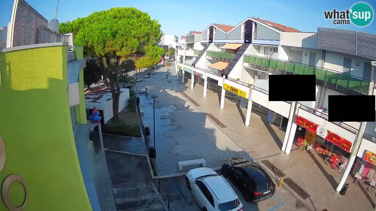 Webcam Rue Commerçante de Bibione – Vue en direct