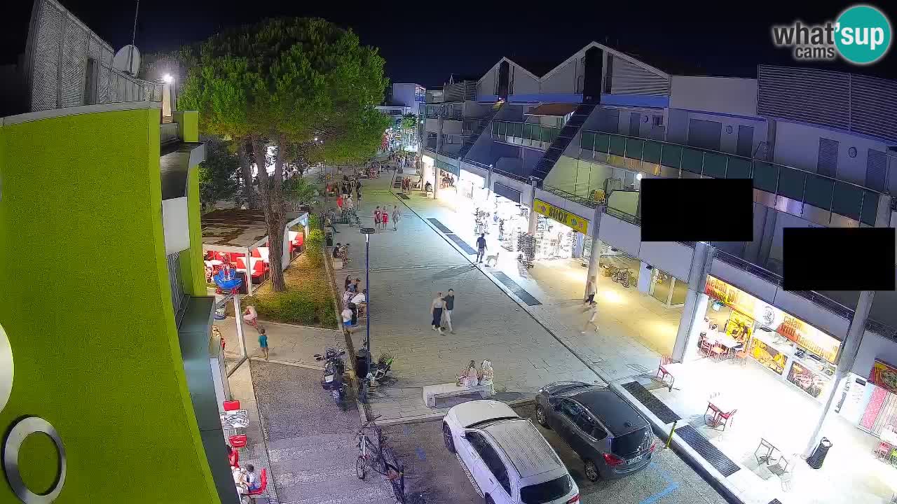 Bibione Shopping Street Webcam – Live View