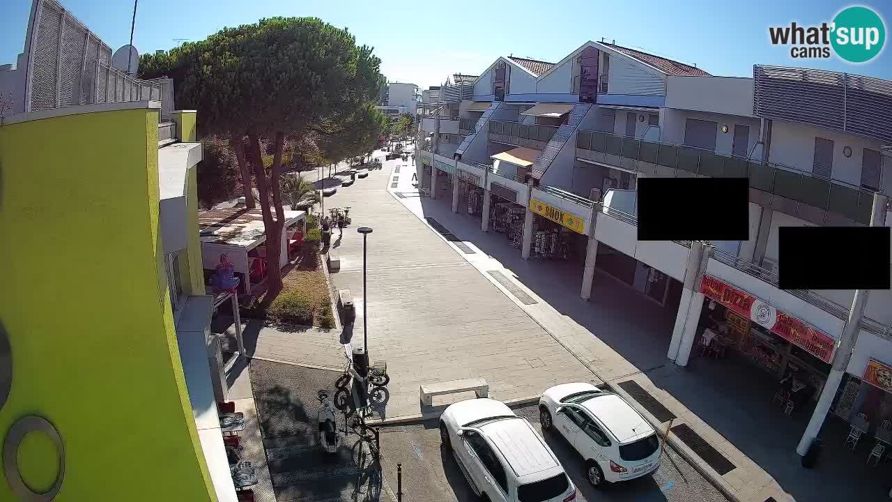 Bibione Shopping Street Webcam – Live View
