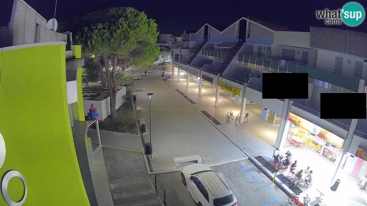 Webcam Rue Commerçante de Bibione – Vue en direct