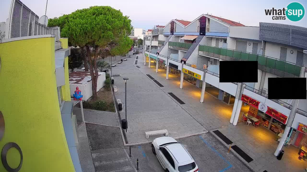 Web kamera Bibione – Trgovačka ulica uživo