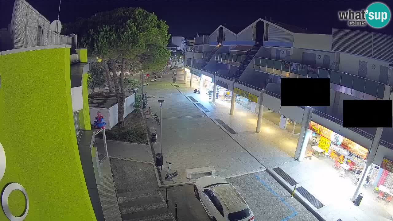 Webcam Rue Commerçante de Bibione – Vue en direct
