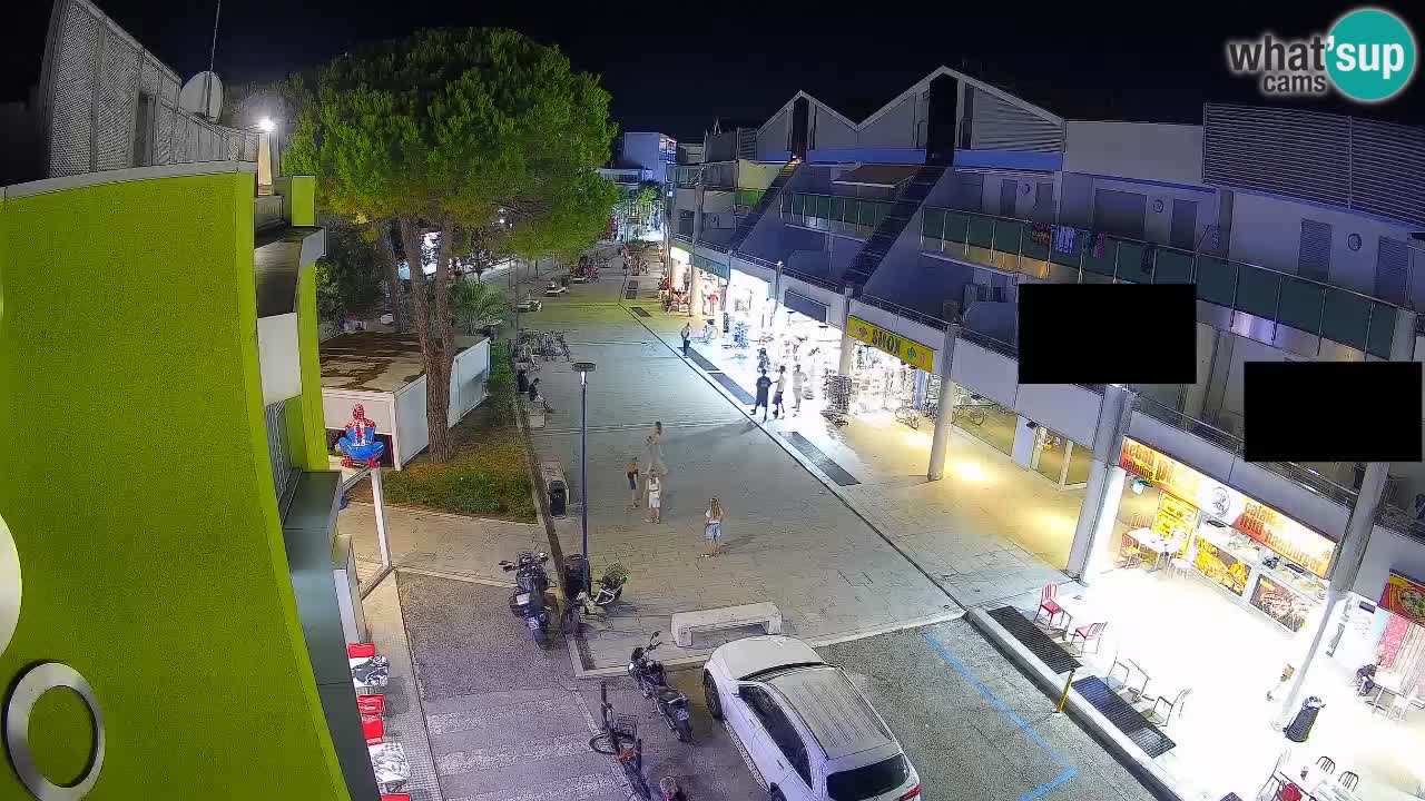 Spletna kamera Bibione Nakupovalna ulica – v živo