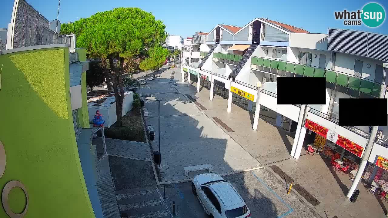 Webcam Rue Commerçante de Bibione – Vue en direct
