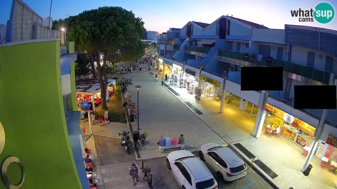 Webcam Rue Commerçante de Bibione – Vue en direct