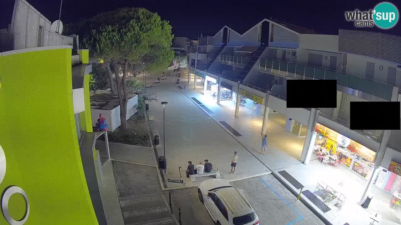 Webcam Rue Commerçante de Bibione – Vue en direct