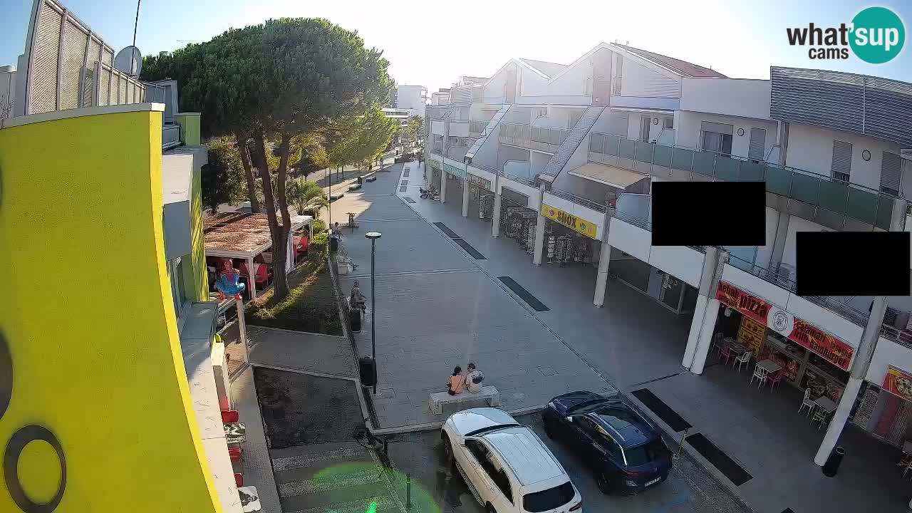 Webcam Via dello Shopping Bibione – Diretta Live