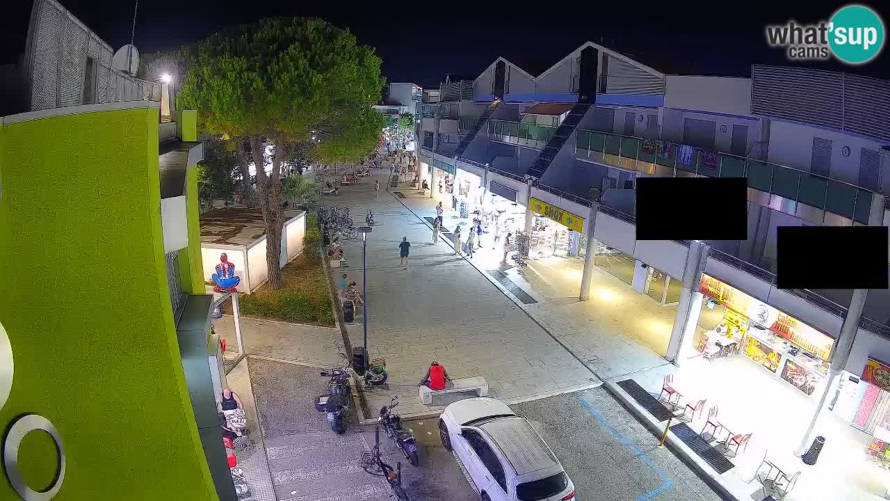 Spletna kamera Bibione Nakupovalna ulica – v živo